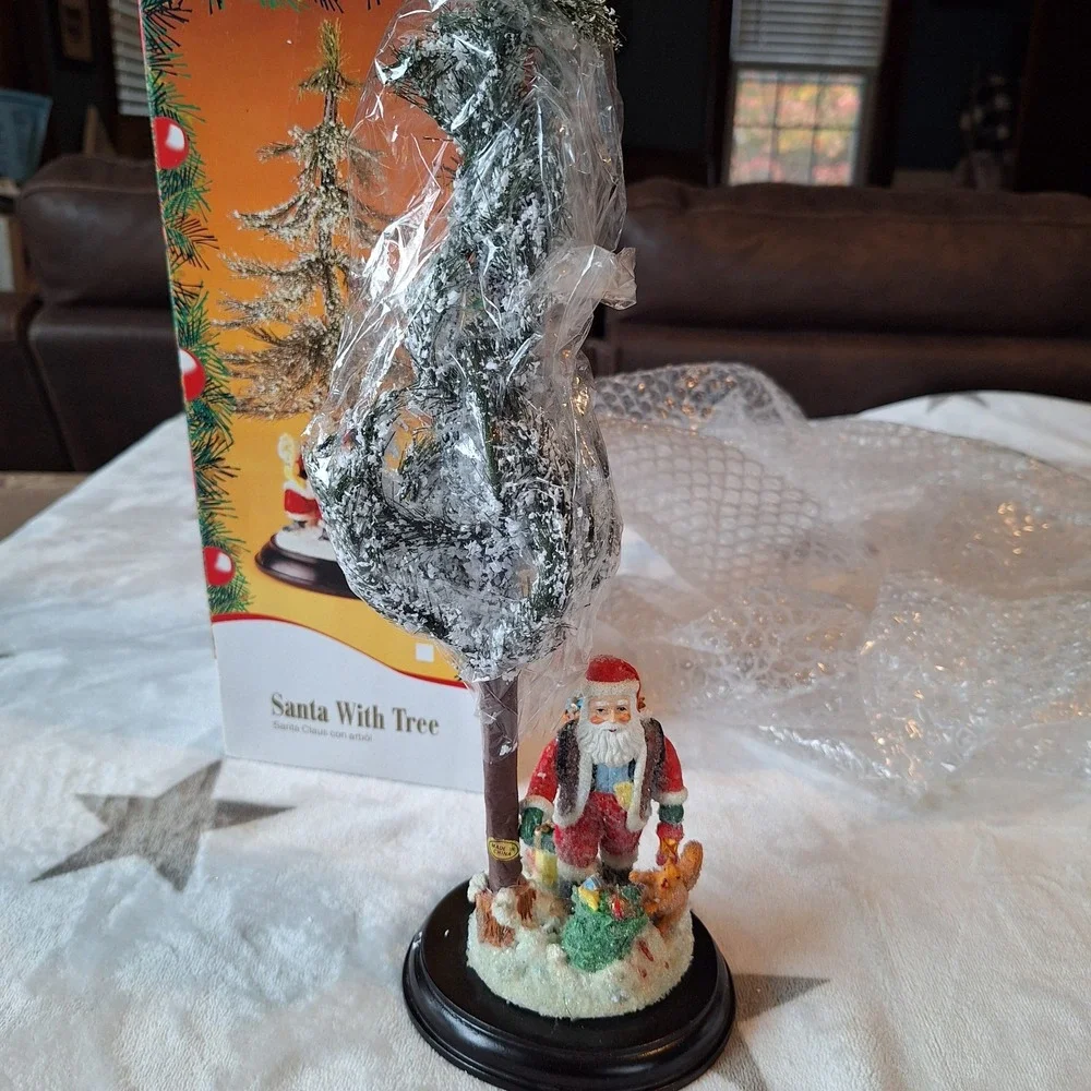 Vintage JC Penny Santa With Tree 13